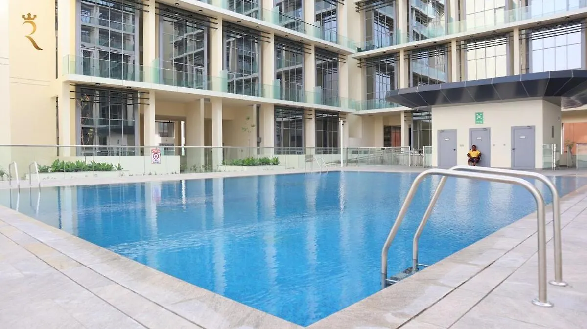 Appartamento Tranquil Masdar 2Br Pool And Free Parking Abu Dhabi 0*,