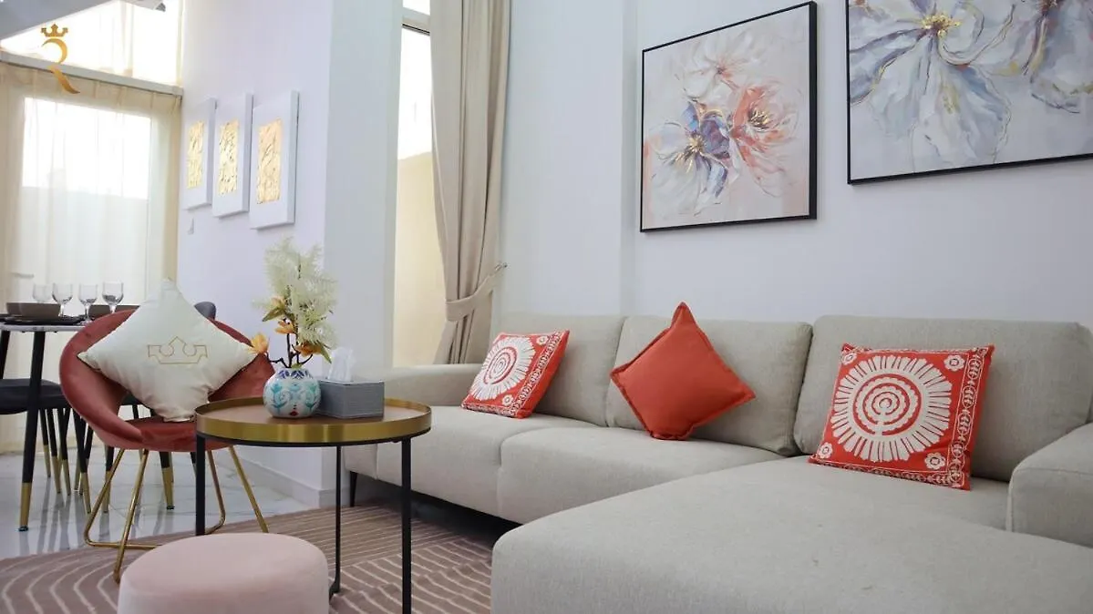 Appartamento Tranquil Masdar 2Br Pool And Free Parking Abu Dhabi