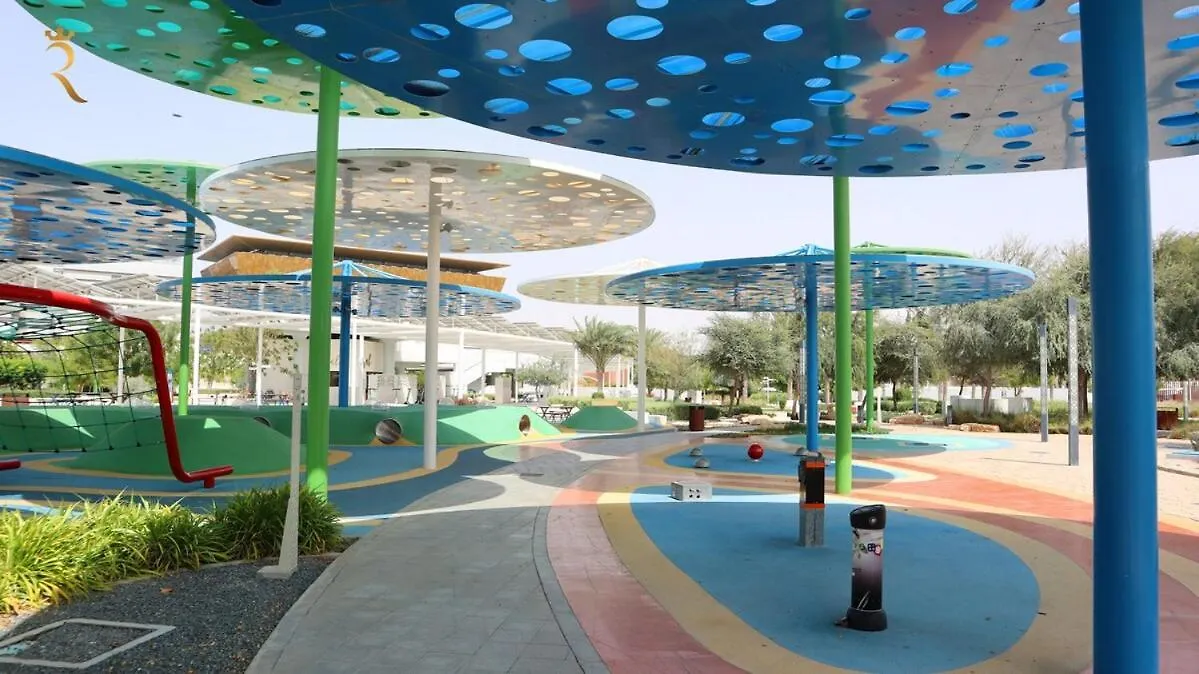 Appartamento Tranquil Masdar 2Br Pool And Free Parking Abu Dhabi
